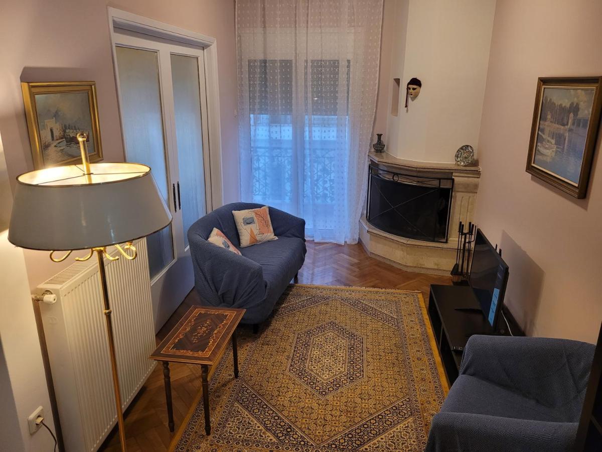 Apartment Center